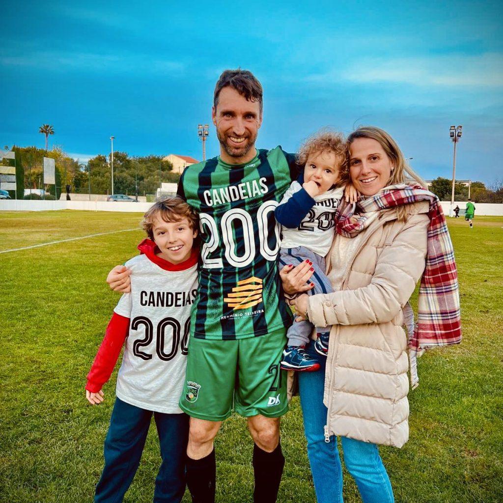 Familia